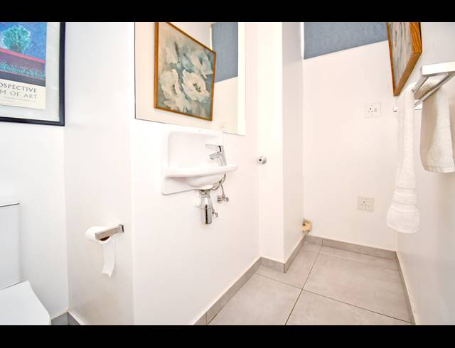 2 BEDROOM APARTMENT FOR SALE IN ATHOLL